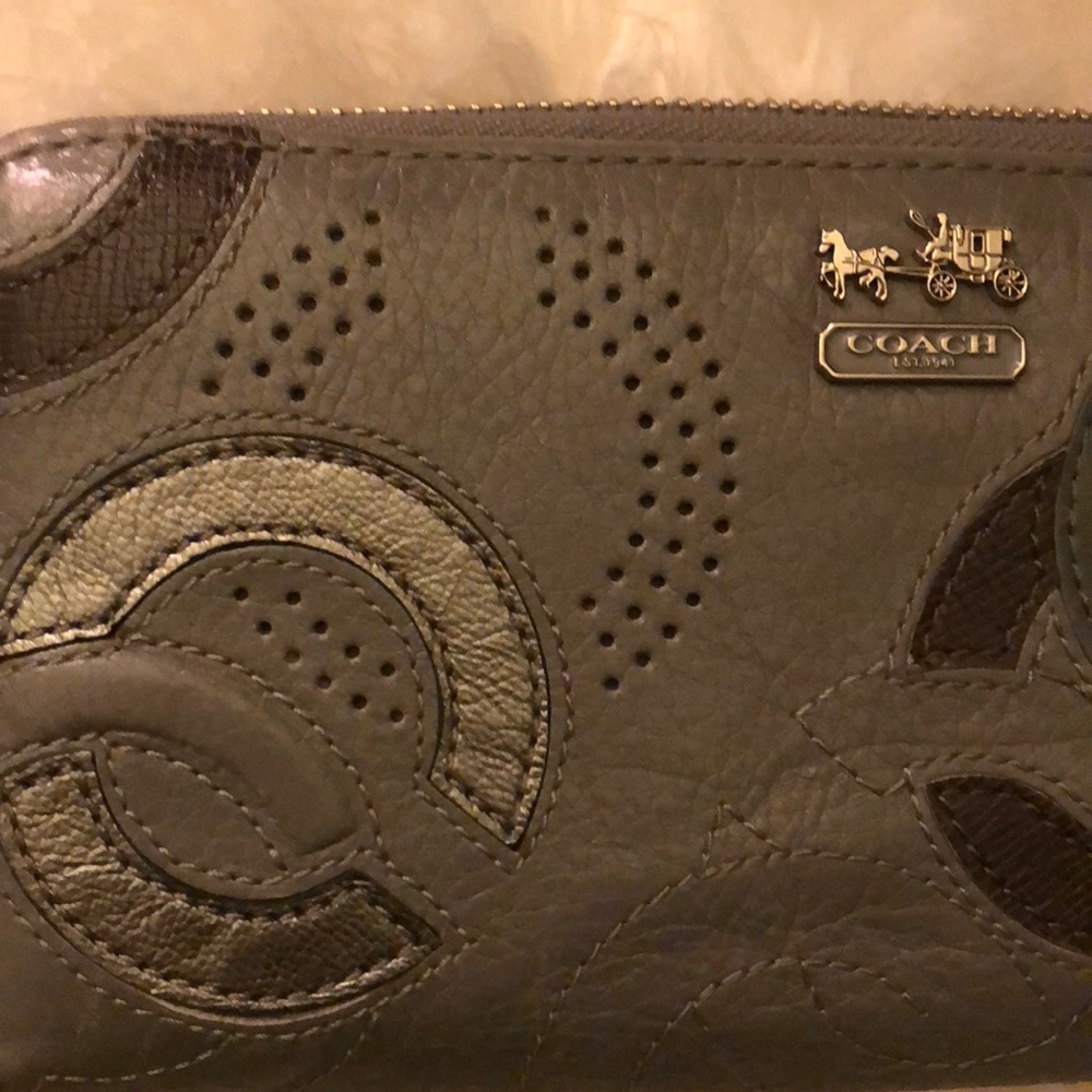 Wallet/CHECKBOOK HOLDER - Picture 3 of 5